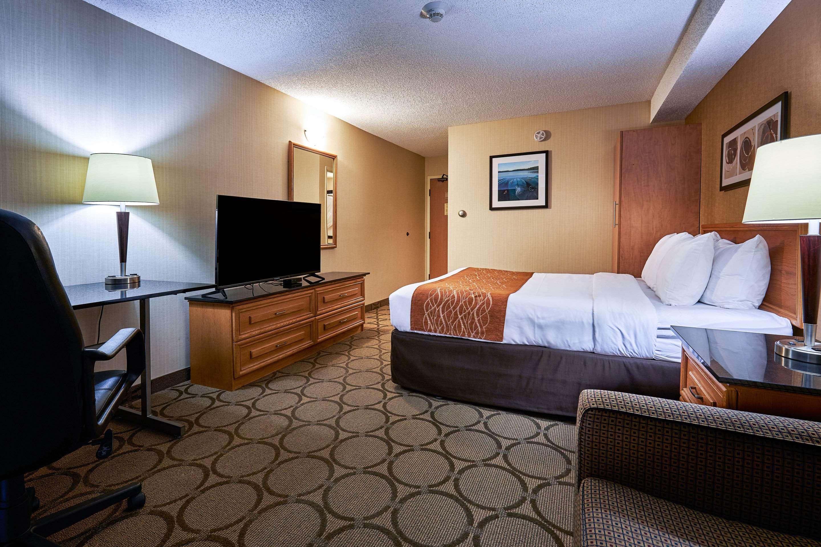 Comfort Inn Rouyn Luaran gambar